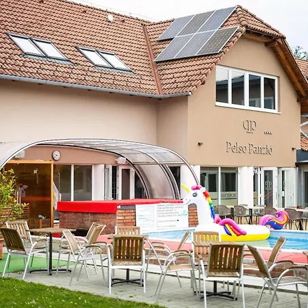 Pelso Panzio Bed & Breakfast 4*